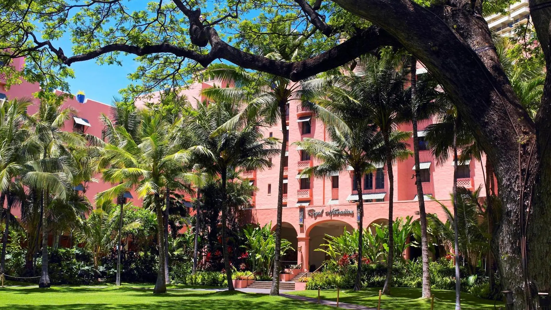 The Royal Hawaiian, A Luxury Collection Resort, Waikiki Honolulu