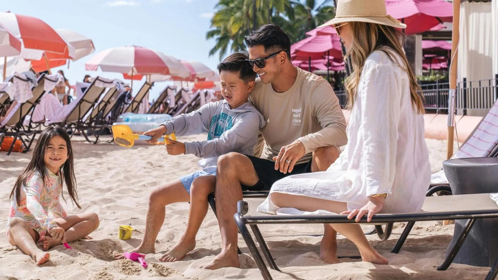 The Royal Hawaiian, A Luxury Collection Resort, Waikiki Гонолулу США